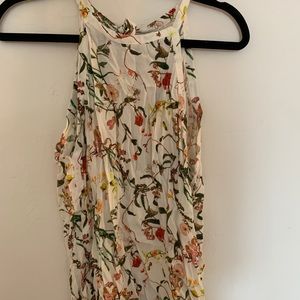 NWT Zara sleeveless blouse floral size L